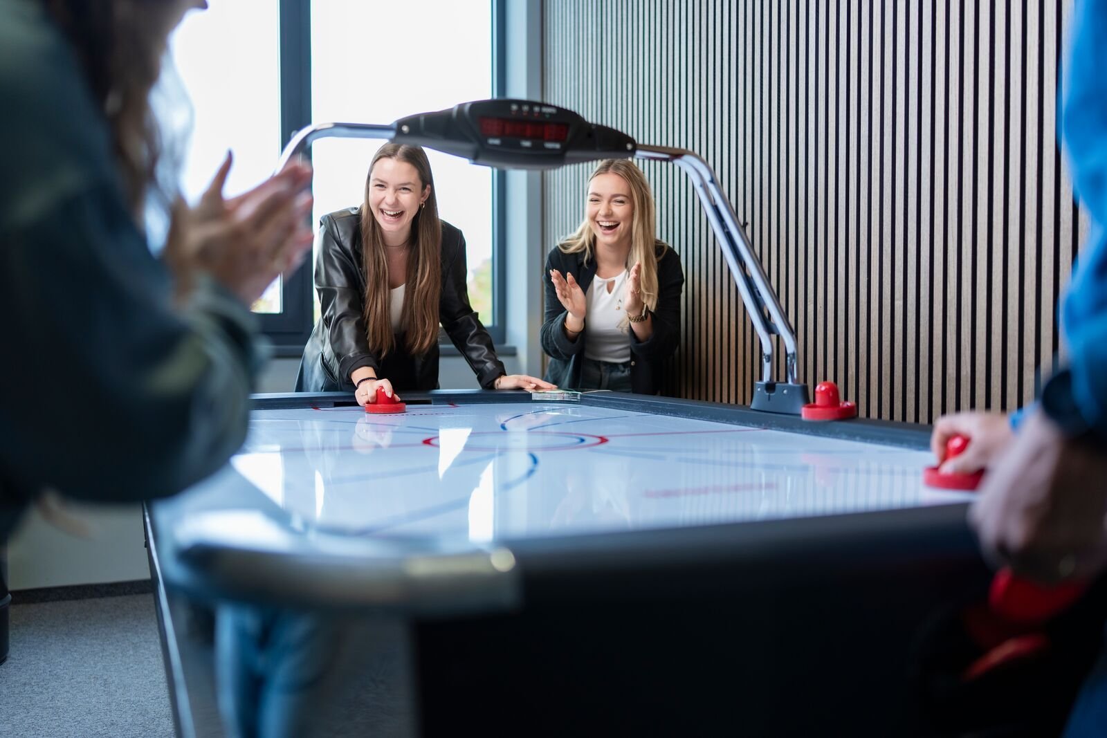 timocom-erkrath-airhockey-data
